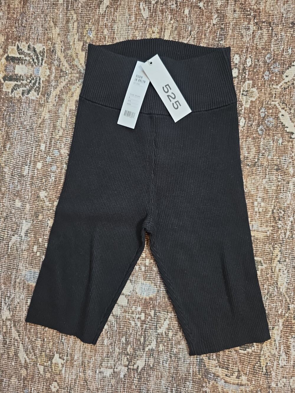 525 America Revolve High Rise Ribbed Knit Biker Shorts Black Stretch NWT M